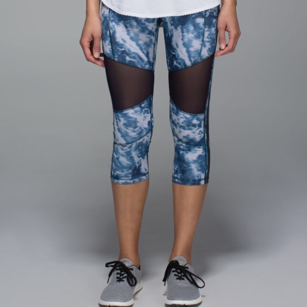 Lululemon Mesh with me Crop
